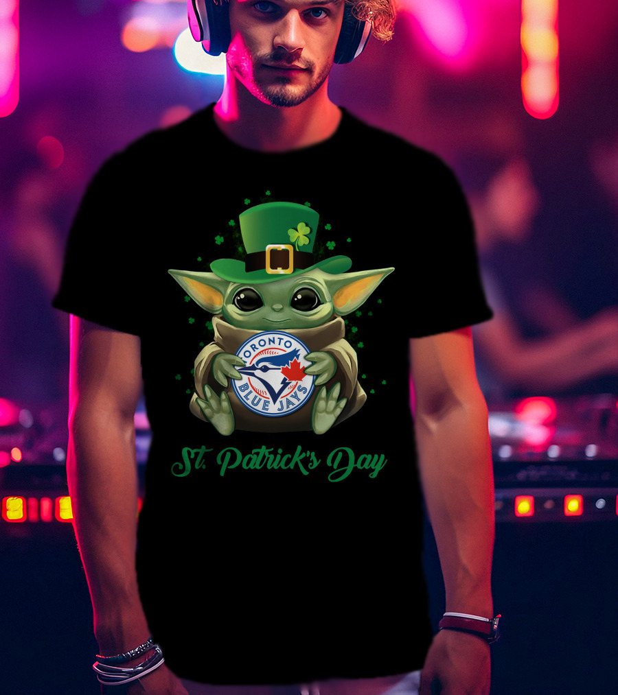 Toronto Blue Jays Baby Yoda St. Patrick's Day T-Shirt