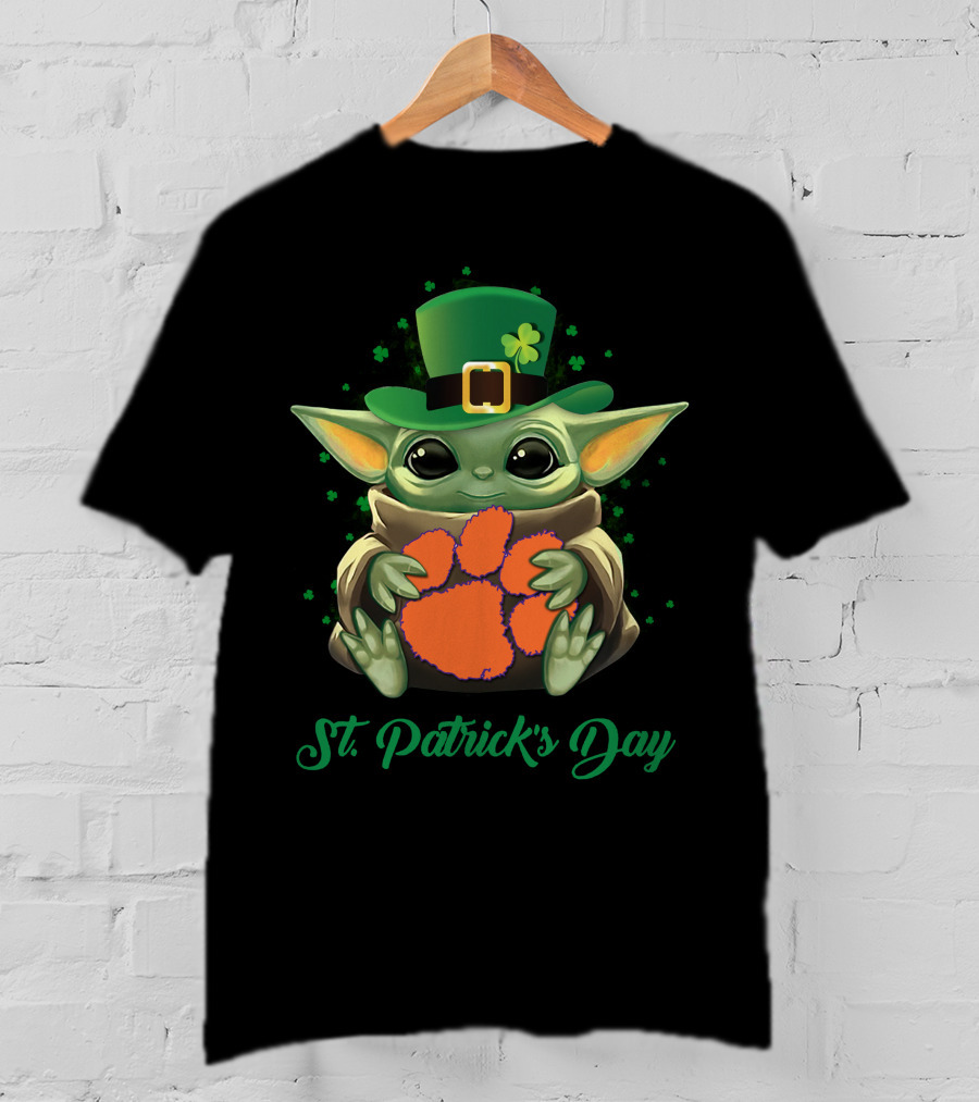 Clemson Tigers Baby Yoda St. Patrick's Day T-Shirt