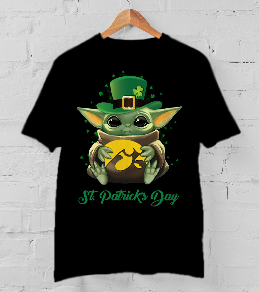 St. Patrick's Day Baby Yoda Iowa Hawkeyes T-Shirt
