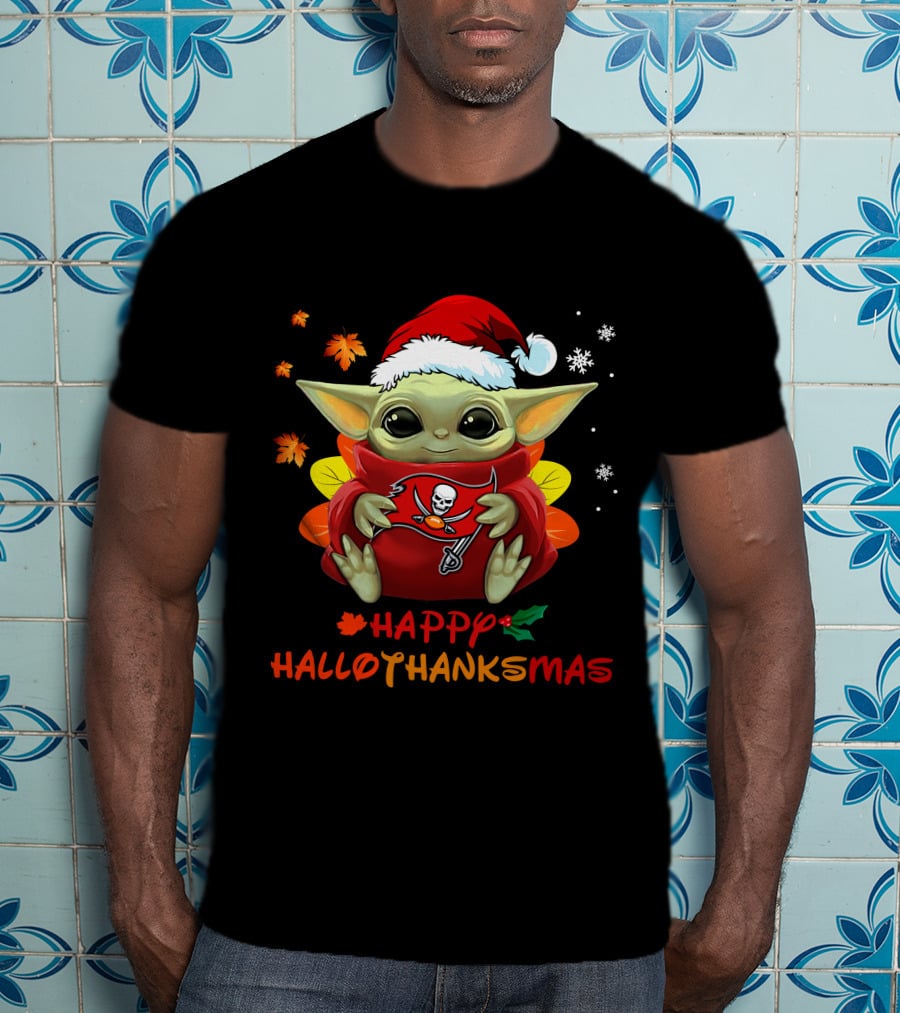 Happy Hallothanksmas Tampa Bay Buccaneers Baby Yoda 505 L1PTT T-Shirt