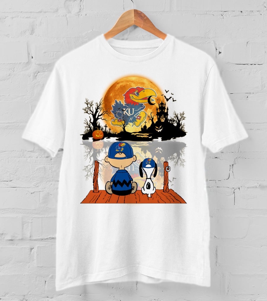 Kansas Jayhawks Halloween KU  Peanuts Moon Charlie Brown Snoopy Pumpkin T-Shirt