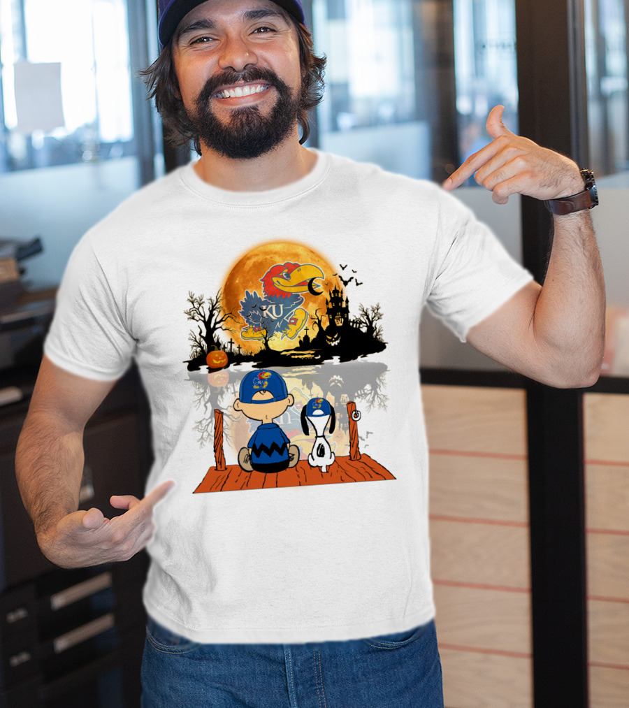 Kansas Jayhawks Halloween KU  Peanuts Moon Charlie Brown Snoopy Pumpkin T-Shirt