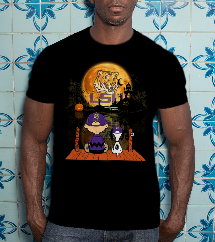 LSU Tigers Halloween Full Moon Pumpkin  T-Shirt