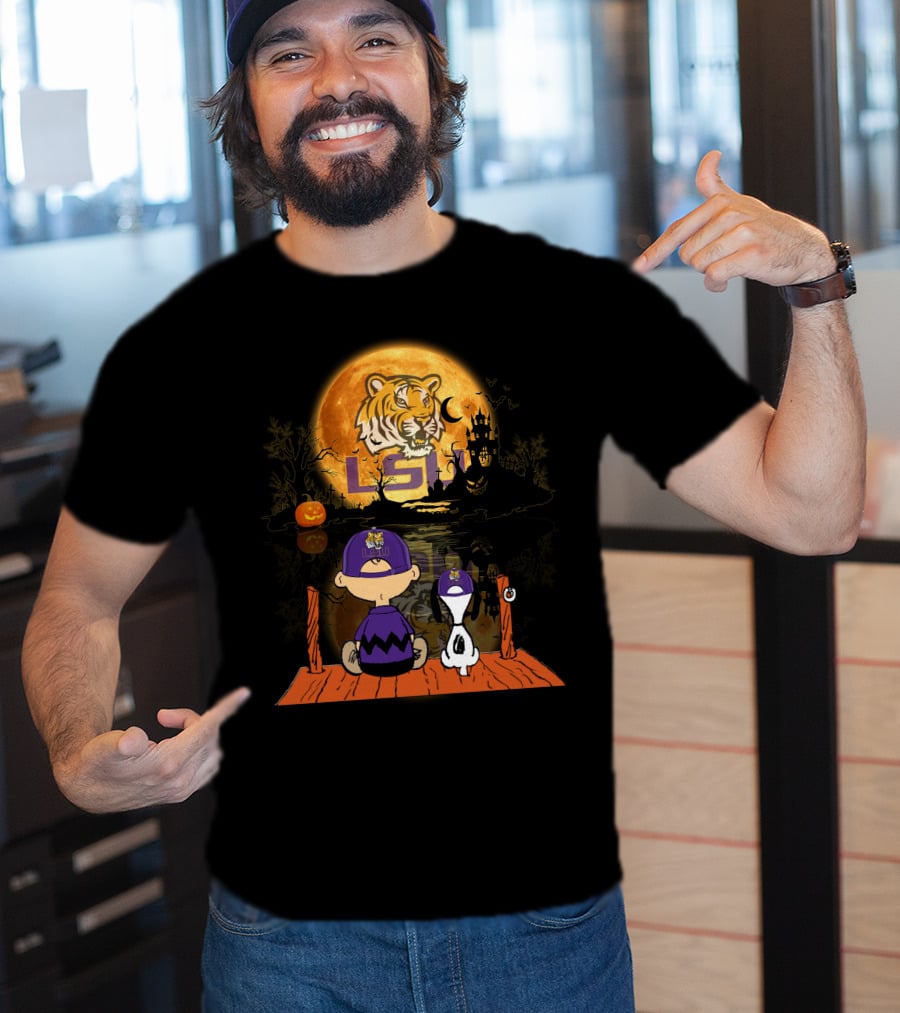 LSU Tigers Halloween Full Moon Pumpkin  T-Shirt