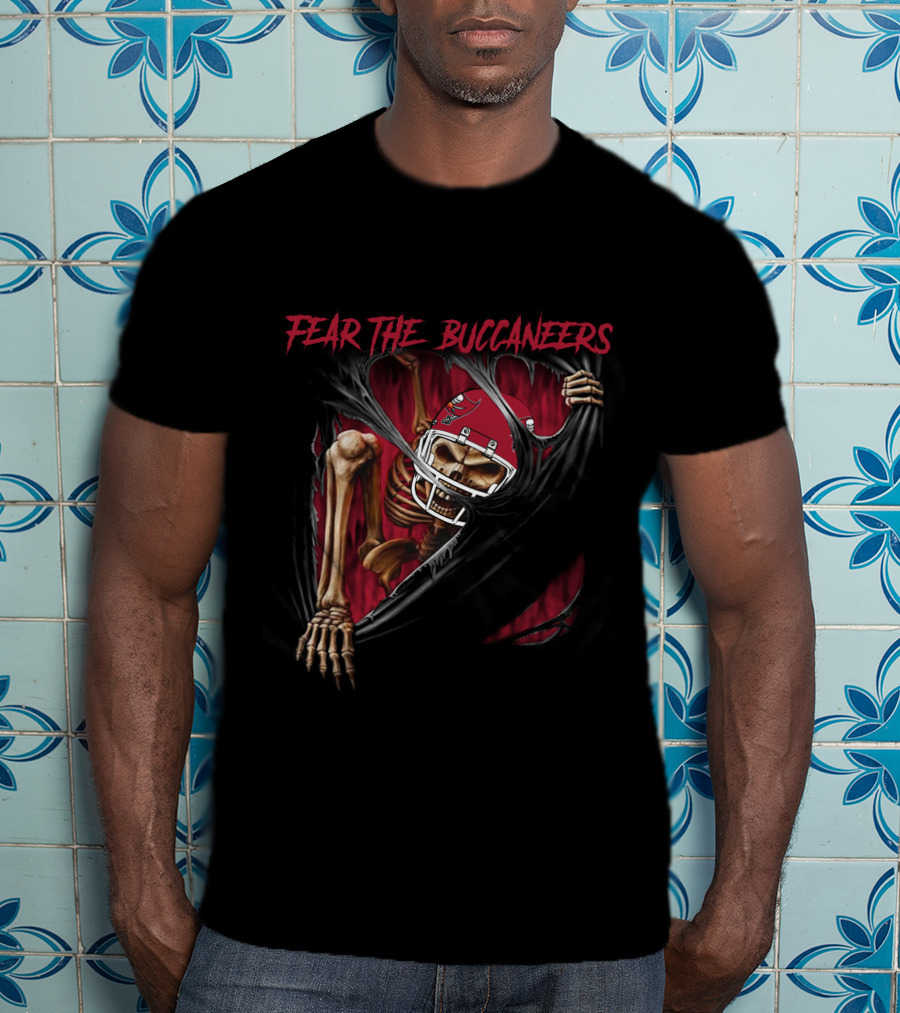 Fear The Buccaneers Skeleton Football Helmet Tampa Bay Buccaneers 515NFL L1MTH T-Shirt