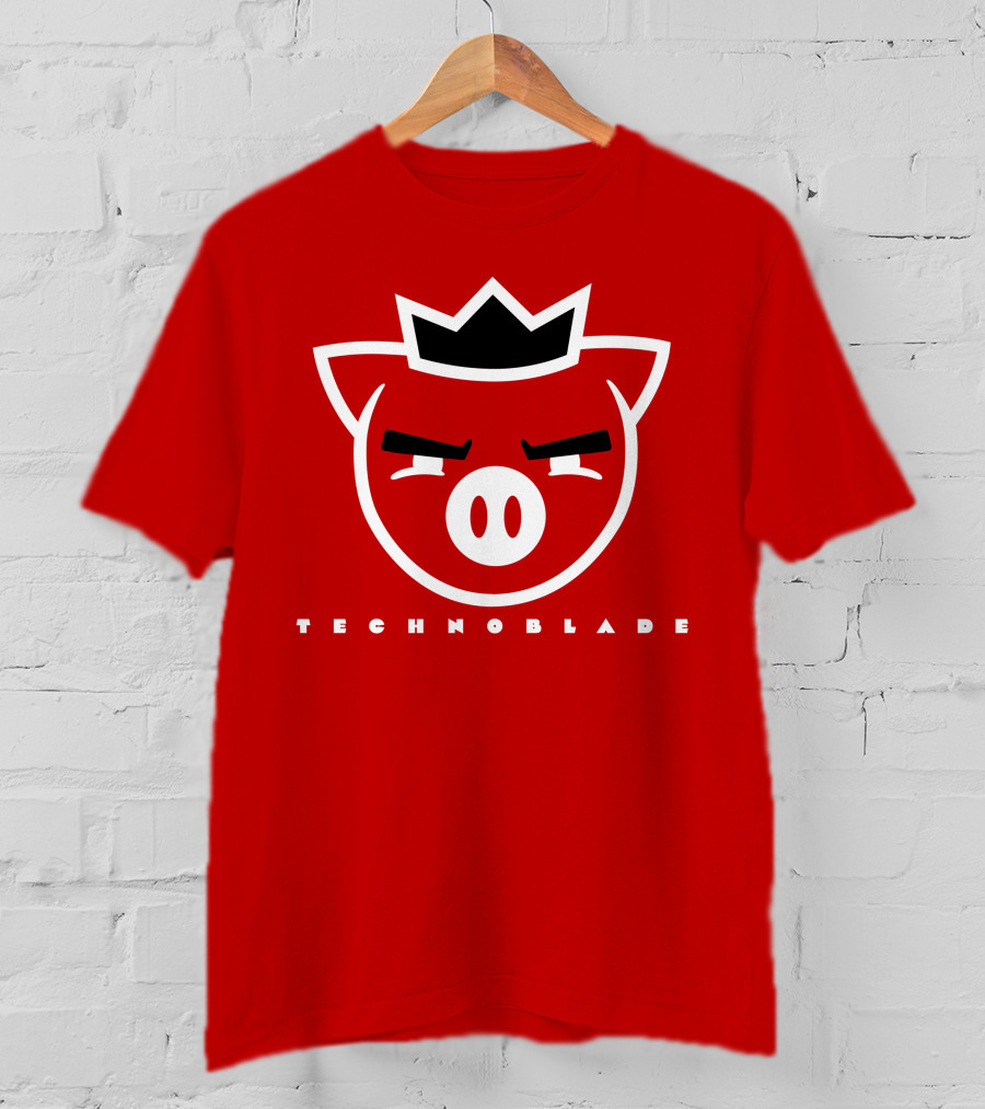 TECHNOBLADE Pig Crown T-Shirt