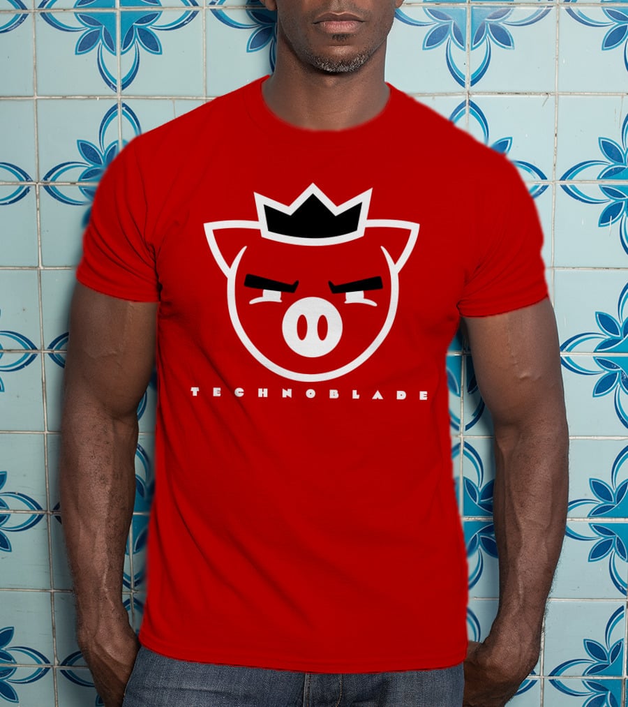TECHNOBLADE Pig Crown T-Shirt