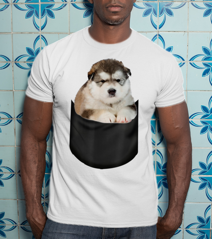 Alaskan Funny Dog In Pocket T-Shirt