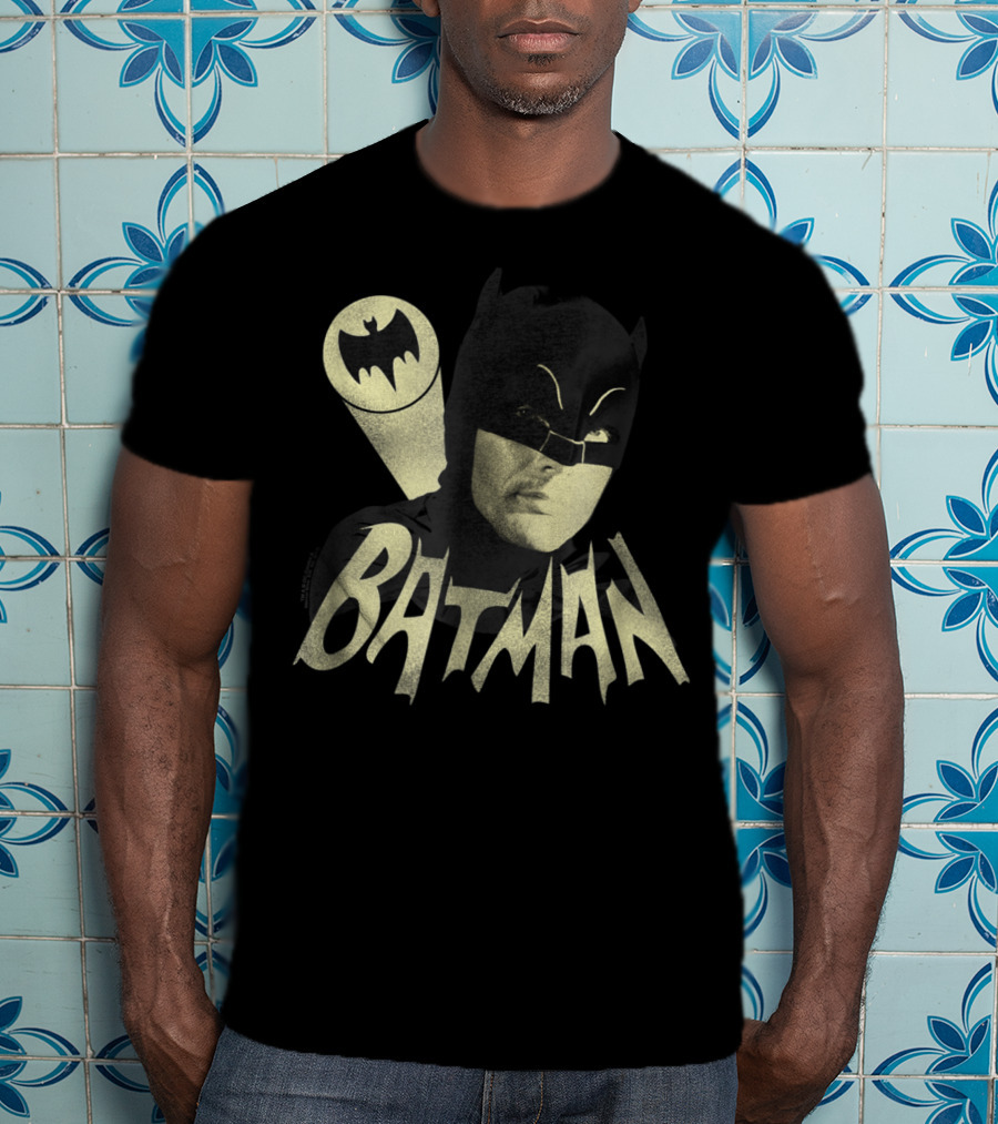 Batman Classic TV Series Bat Signal Logo And Iconic Hero Image T-Shirt