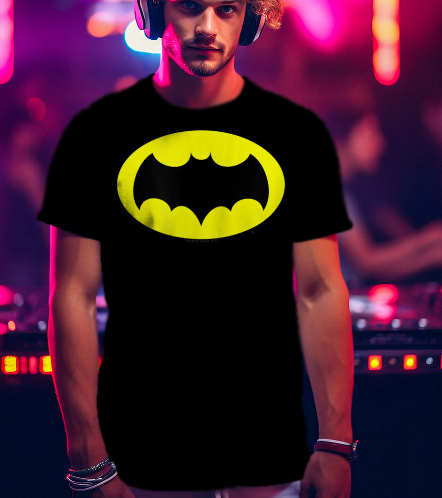 Batman Classic TV Series Logo Icon Chest T-Shirt