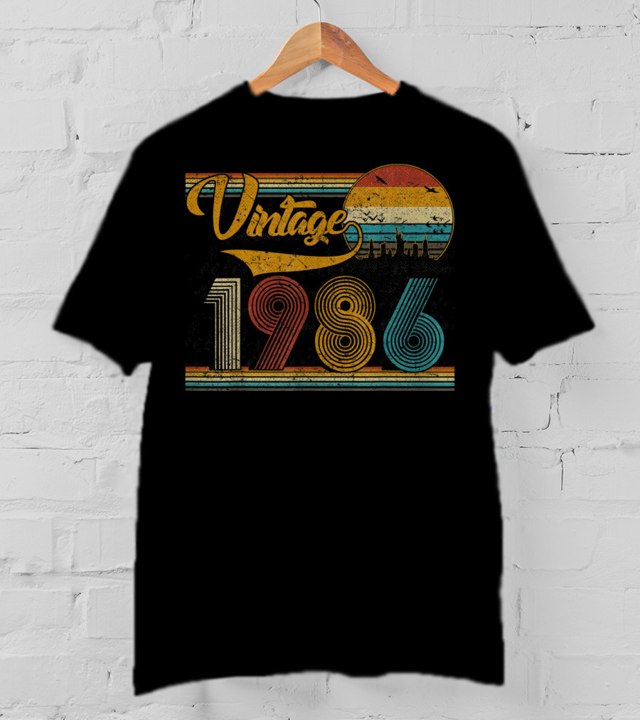 Vintage 1986 Retro Sunset 33rd Birthday Classic T-Shirt