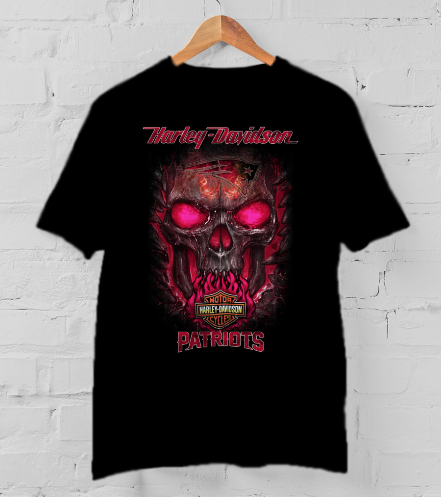 Harley Davidson Motorcycle Skull New England Patriots T-Shirt