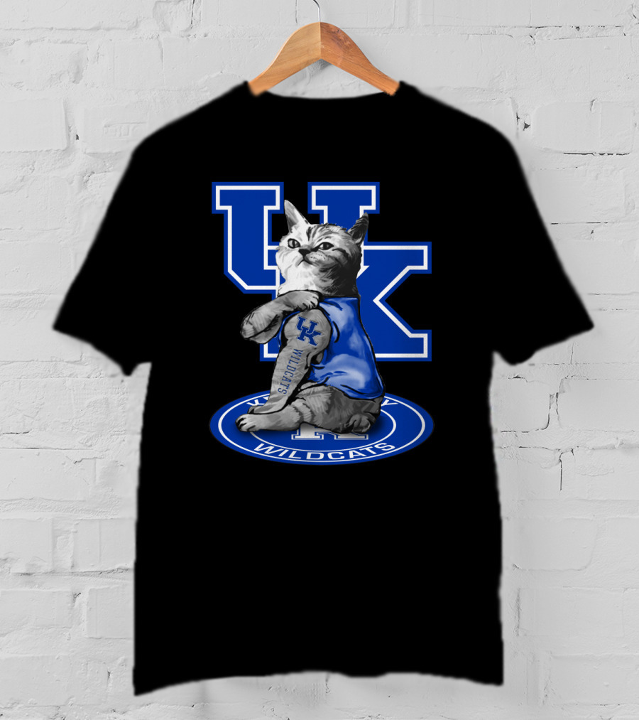Uk Wildcats Cat Mascot With Letterman T-Shirt