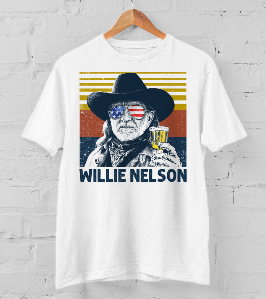 Willie Nelson USA Flag Sunglasses Beer Stripes T-Shirt