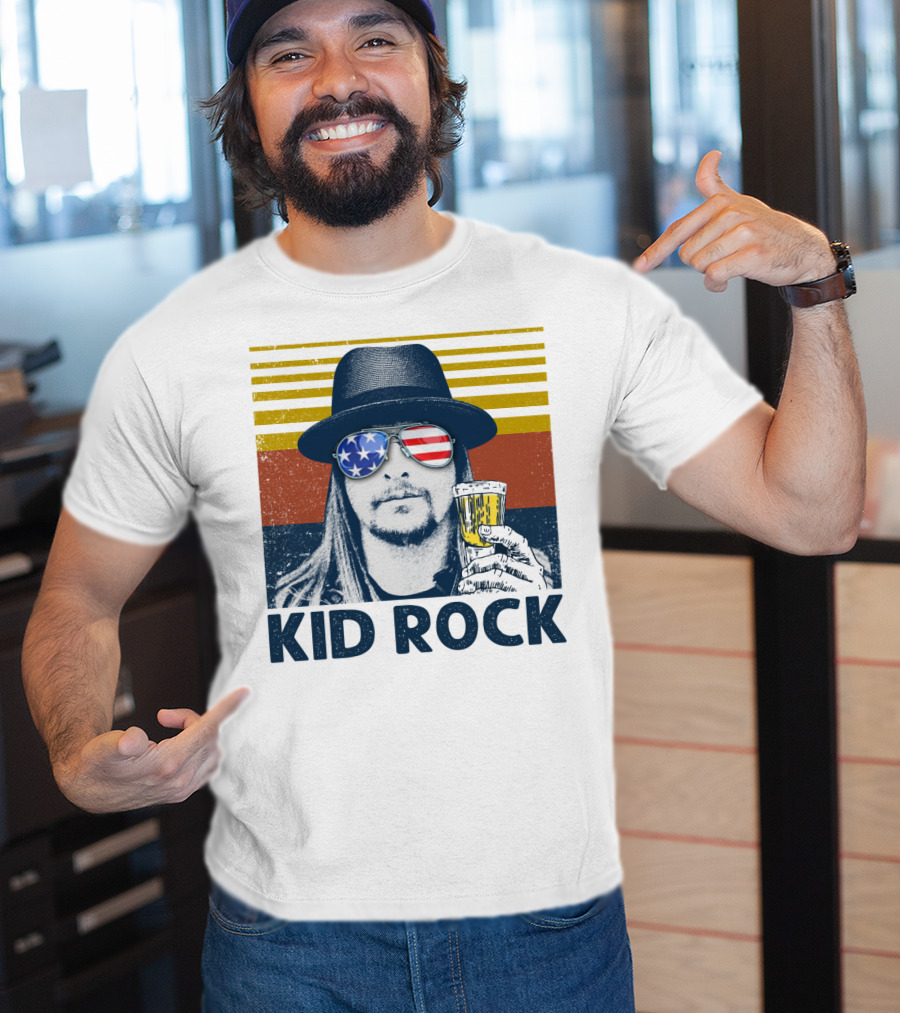 Kid Rock Stars And Stripes Sunglasses Man Holding Beer T-Shirt