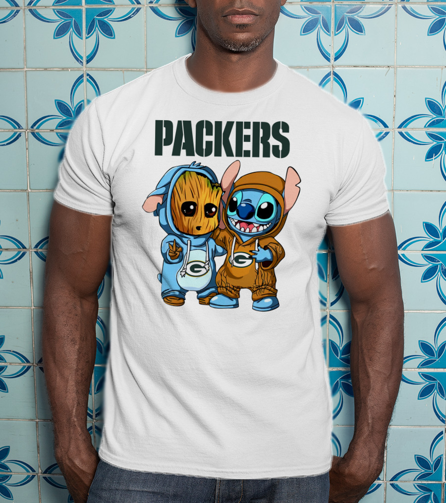 Packers Groot And Stitch Hug Wearing Green Bay Packers Hoodies T-Shirt