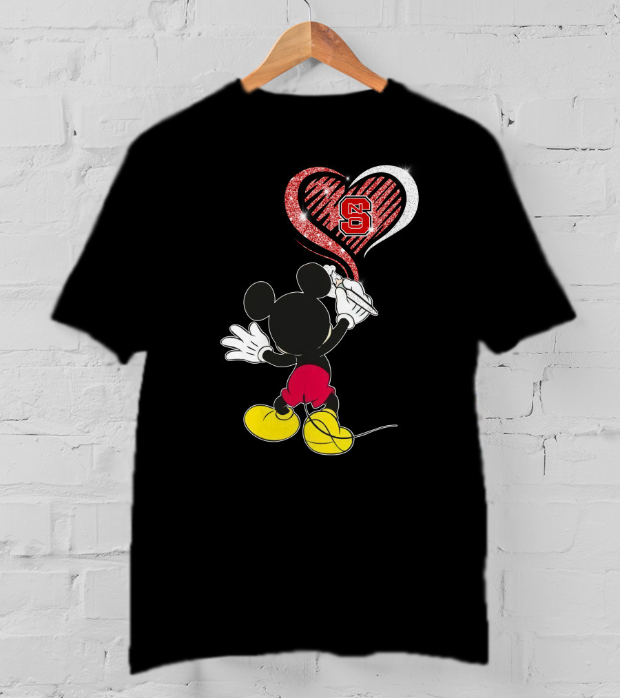 Mickey Drawing Heart Nc State Wolfpack T-Shirt