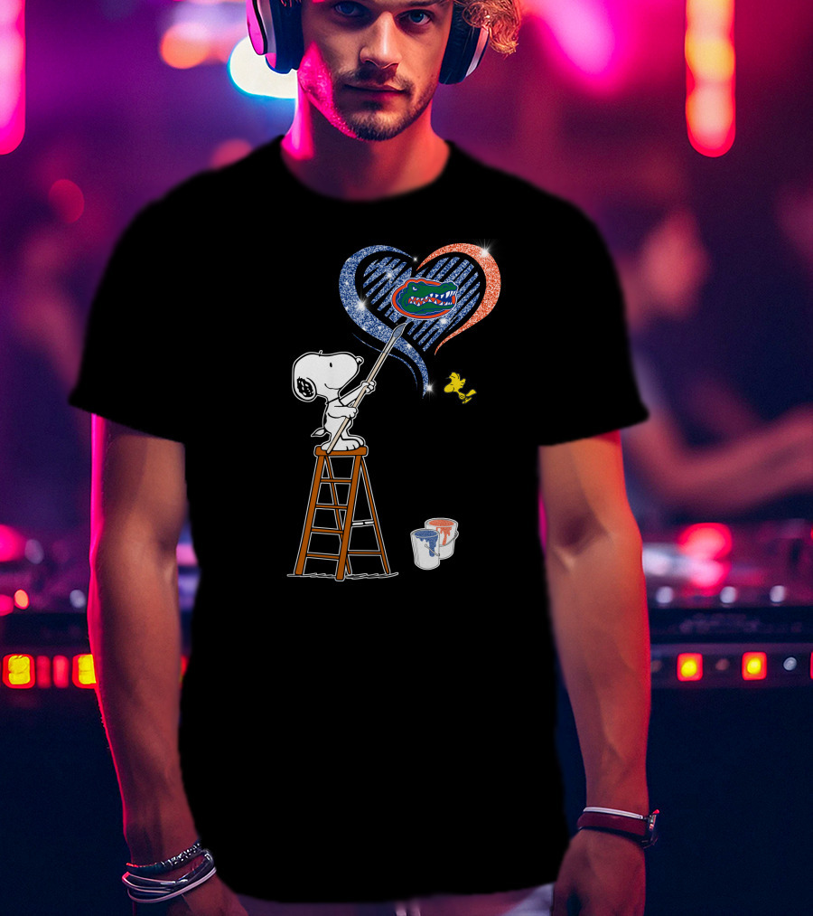 Snoopy Florida Gators Painting Heart With Snoopy And Woodstock T-Shirt