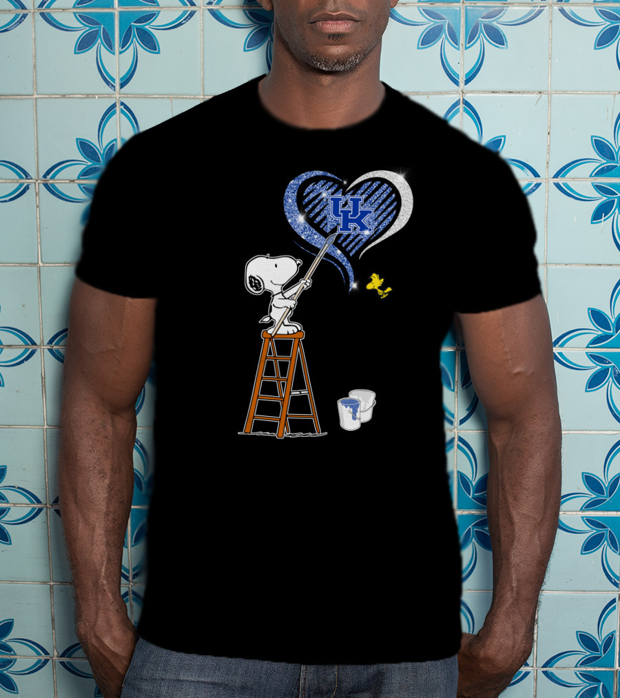 Snoopy Painting Heart Uk Kentucky Wildcats T-Shirt