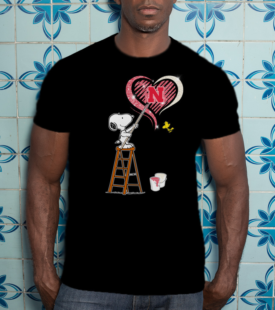 Snoopy Nebraska Huskers Heart Painting Woodstock Collaboration T-Shirt