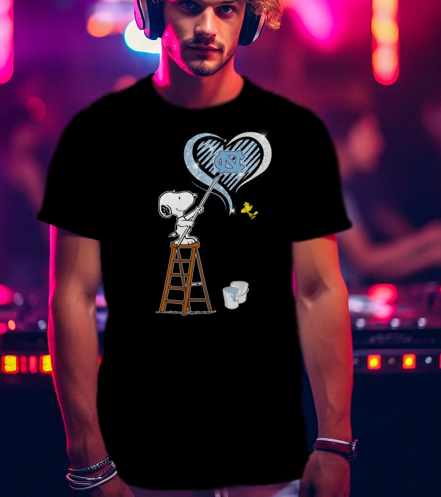 Snoopy Painting Unc Heart With Woodstock T-Shirt