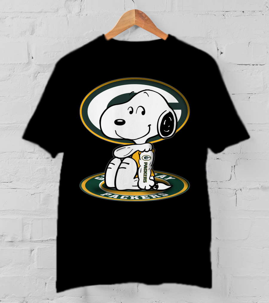 Snoopy Holding Green Bay Packers Logo Football Jerseys T-Shirt