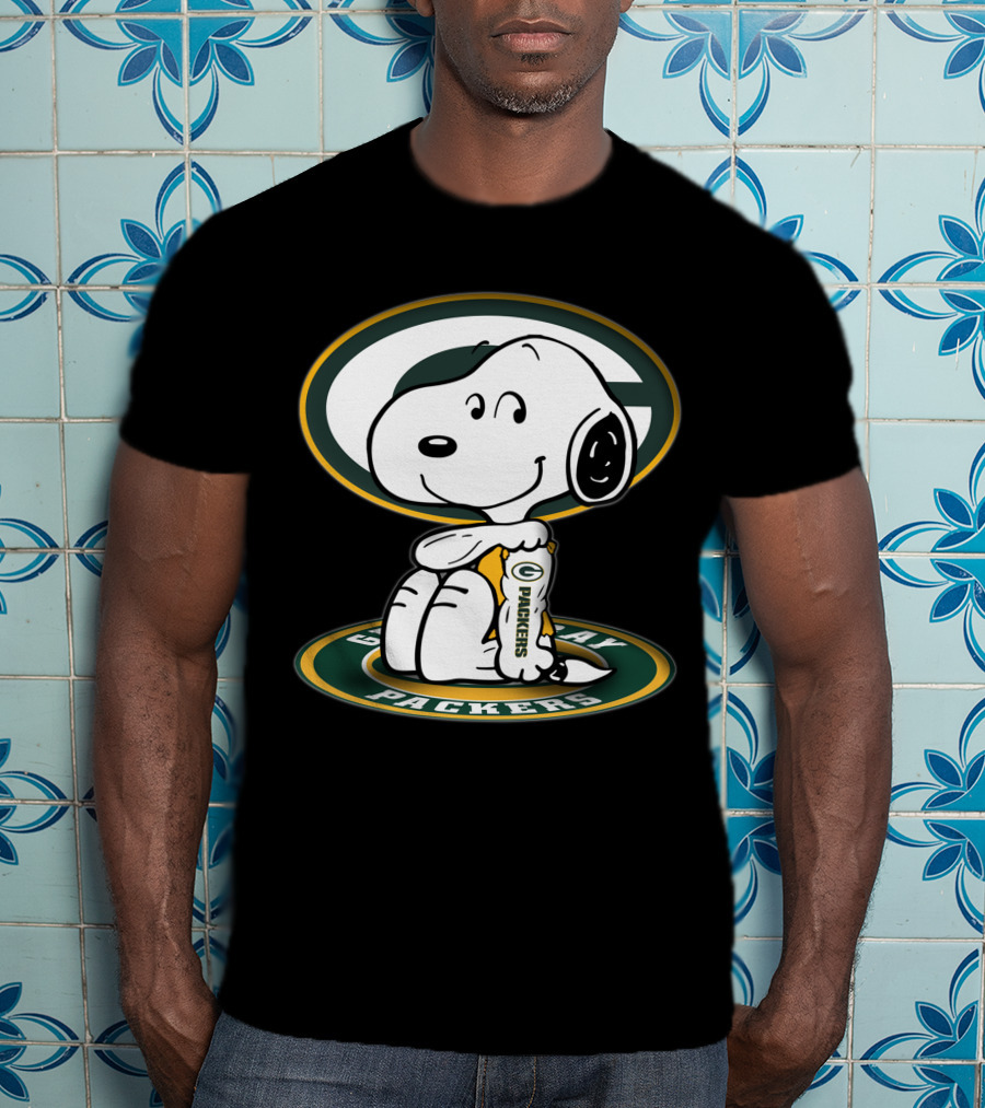 Snoopy Holding Green Bay Packers Logo Football Jerseys T-Shirt