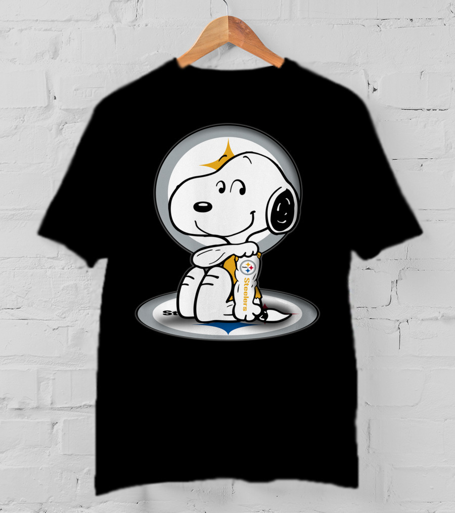 Snoopy Holding Pittsburgh Steelers Football T-Shirt