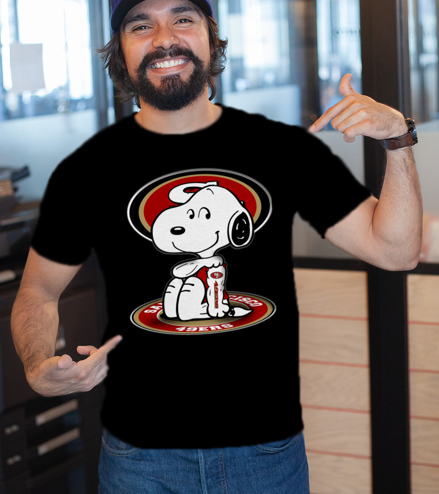 Snoopy San Francisco 49ers Football Fans T-Shirt