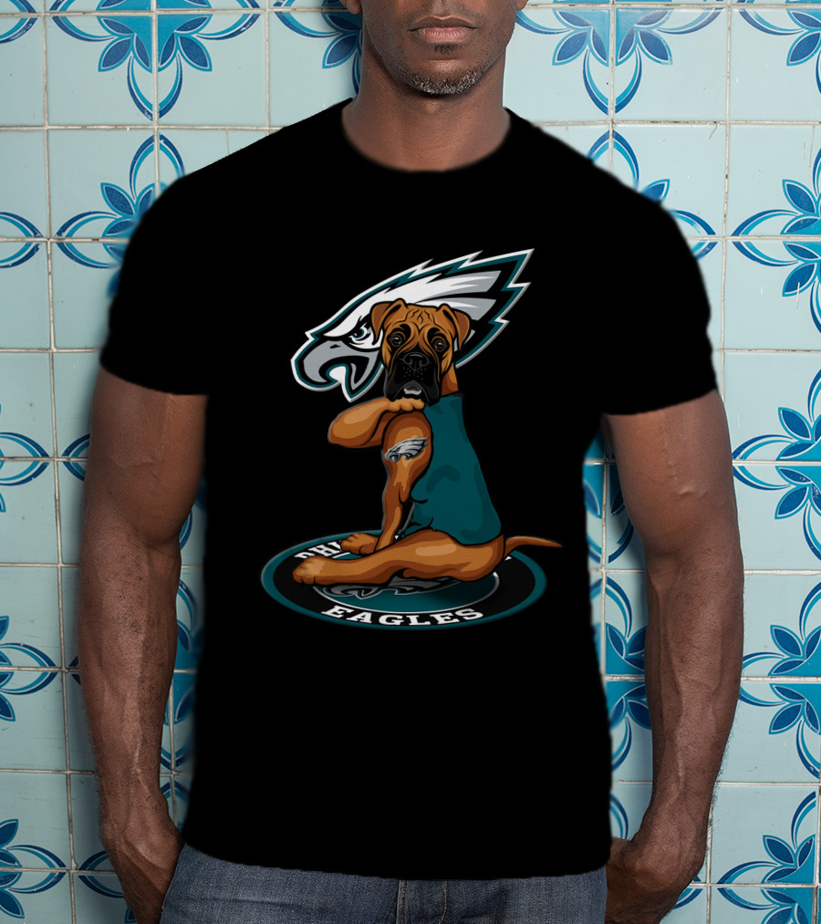 Philadelphia Eagles Boxer Dog Football T-Shirt