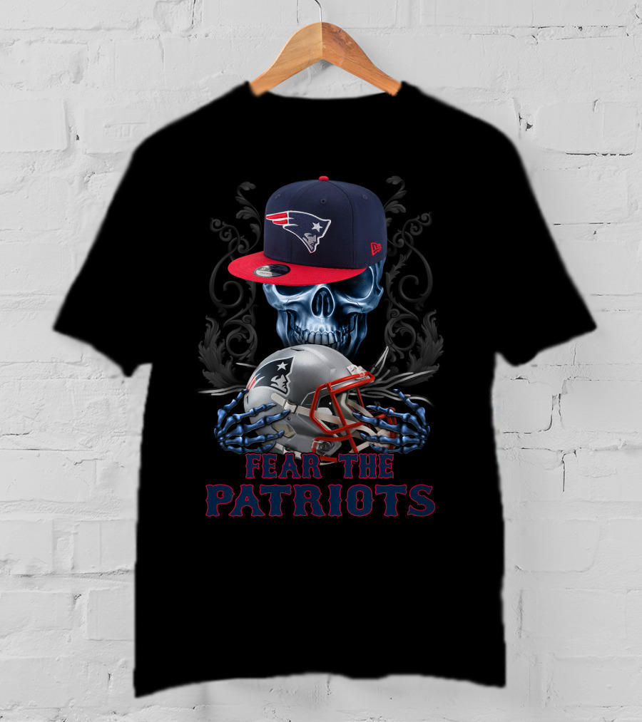 Fear The Patriots New England Patriots Skull And Helmets T-Shirt