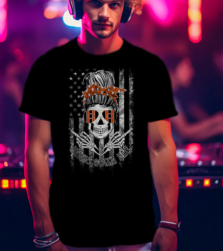 Haters Gonna Hate Skull Chicago Bears Fan With Bandana And Flag T-Shirt