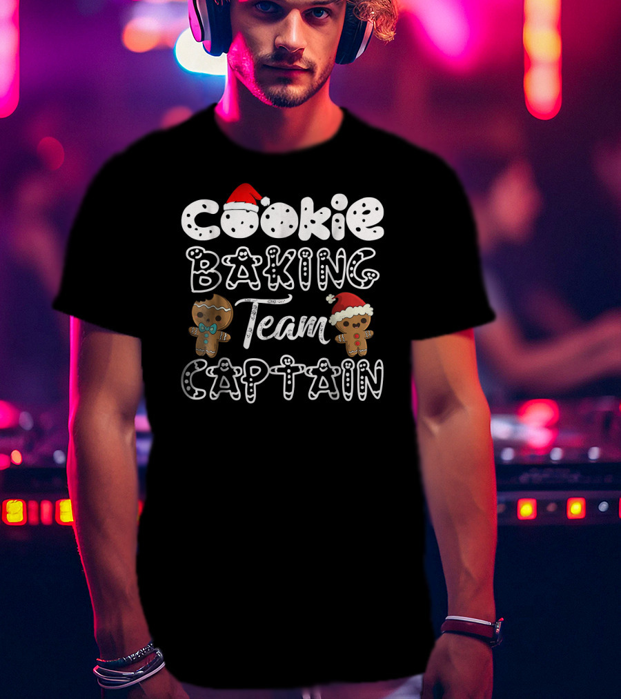 Cookie Baking Team Captain Gingerbread Christmas T-Shirt