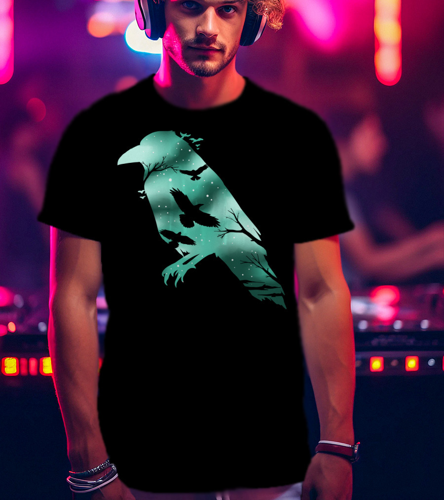 Cool Crow Bird Silhouette Night Sky Scene T-Shirt