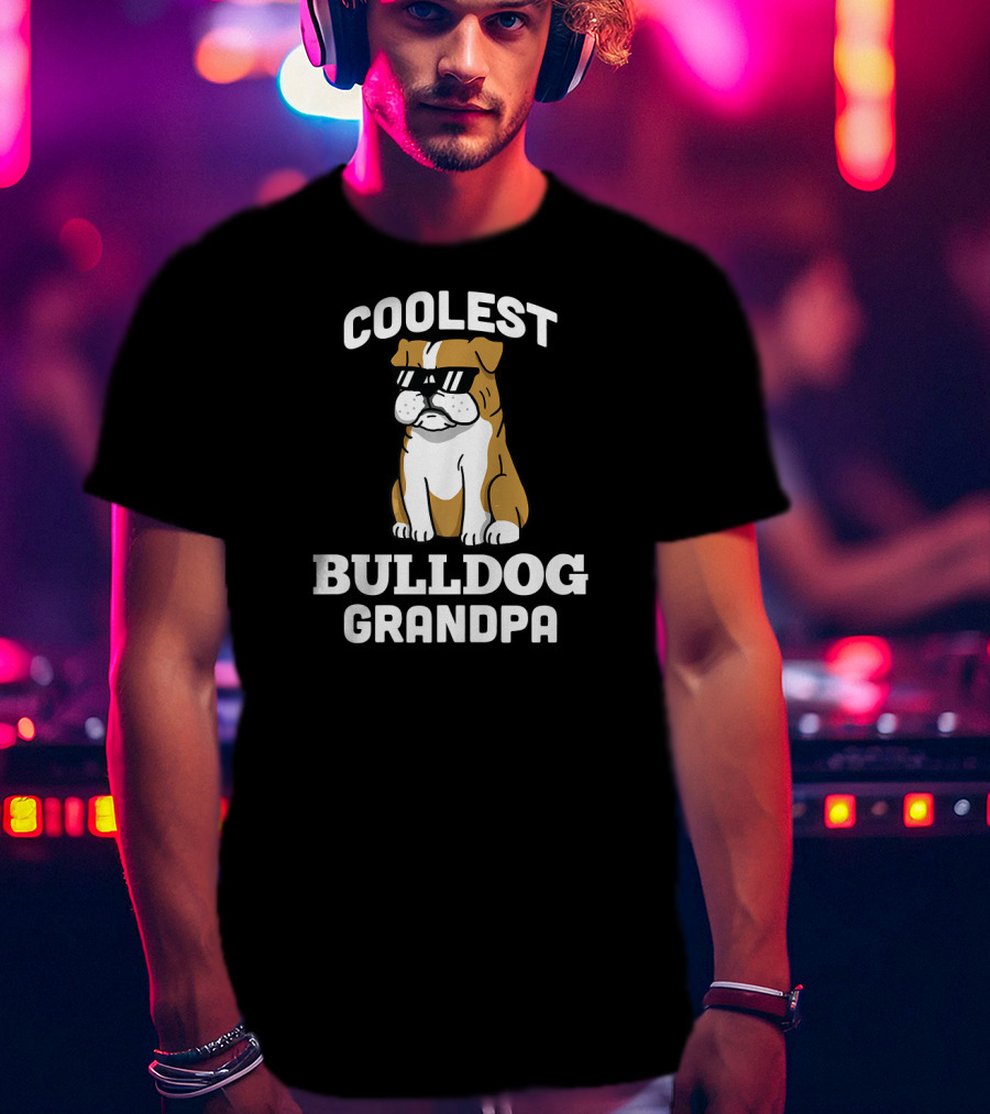 Coolest Bulldog Grandpa Funny English Dog T-Shirt