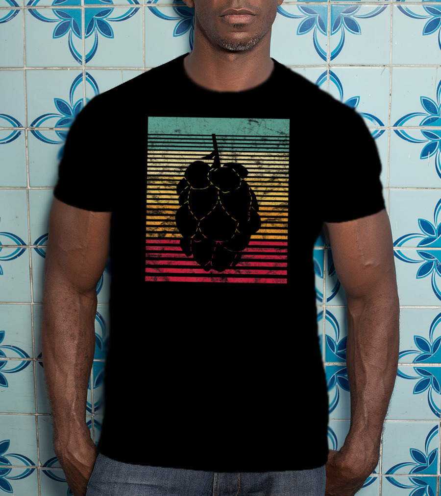 Vintage Hops Leaf Craft Beer Retro Stripes T-Shirt