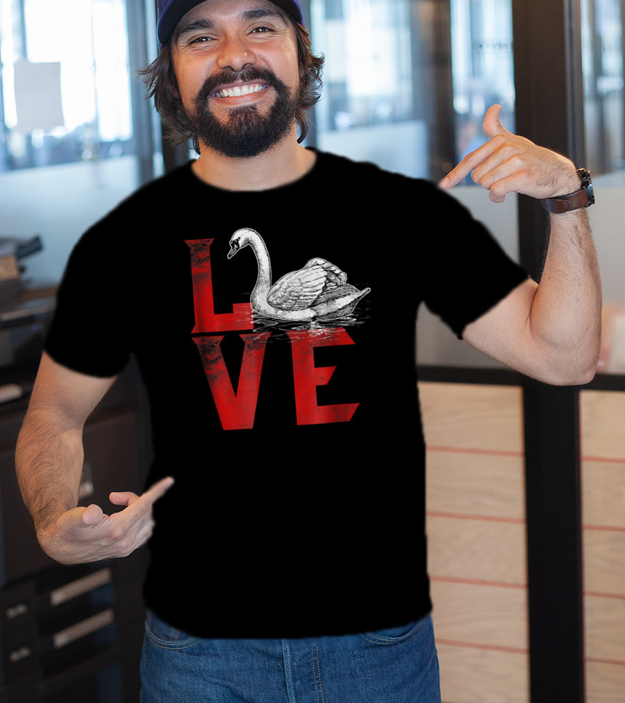 Love Swans Cute Waterbird Wild T-Shirt