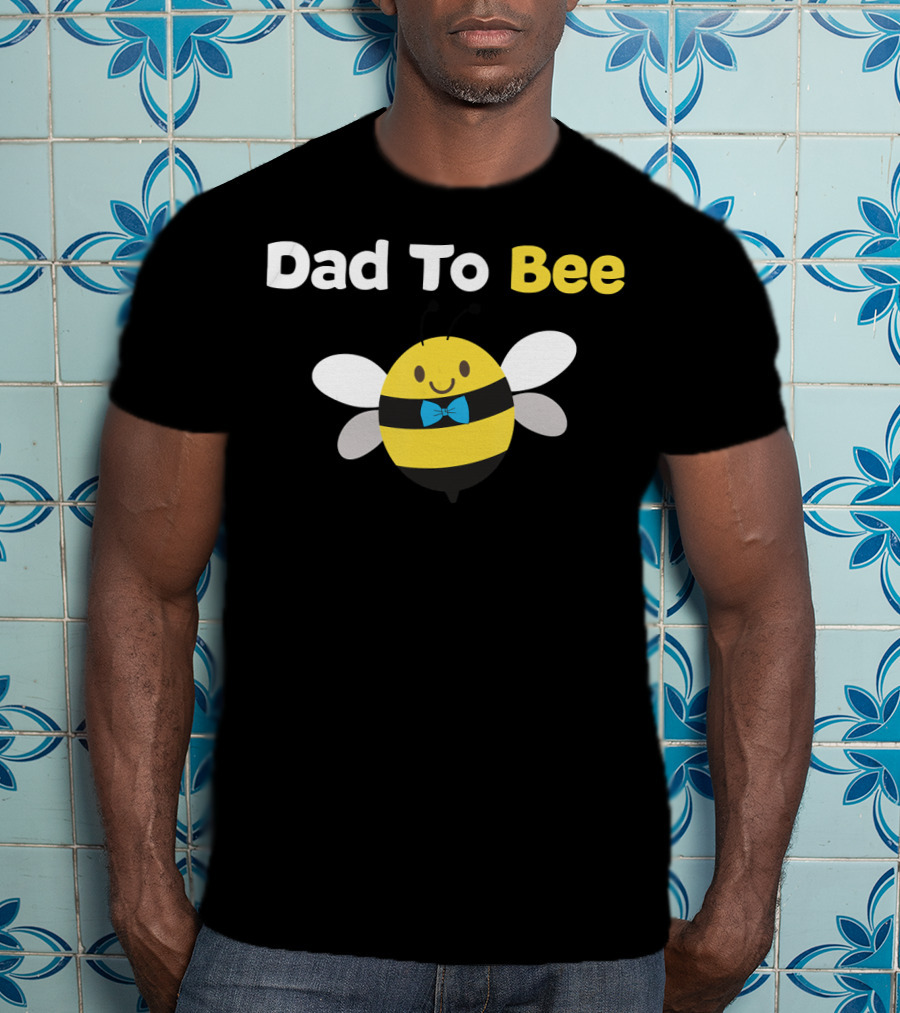 Dad To Bee First Time Daddy Fath Cute Bowtie Bee T-Shirt