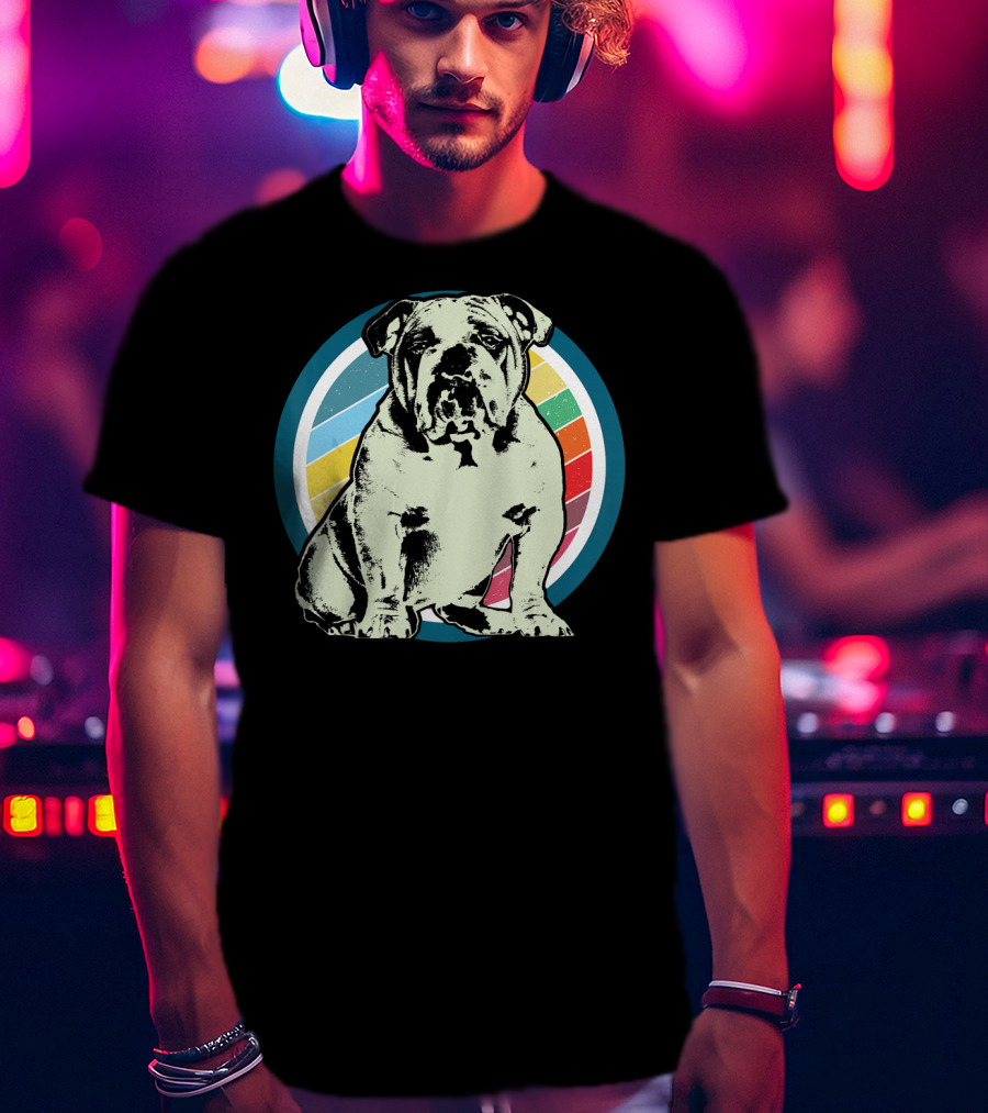 English Bulldog Retro Style Rainbow Circle T-Shirt