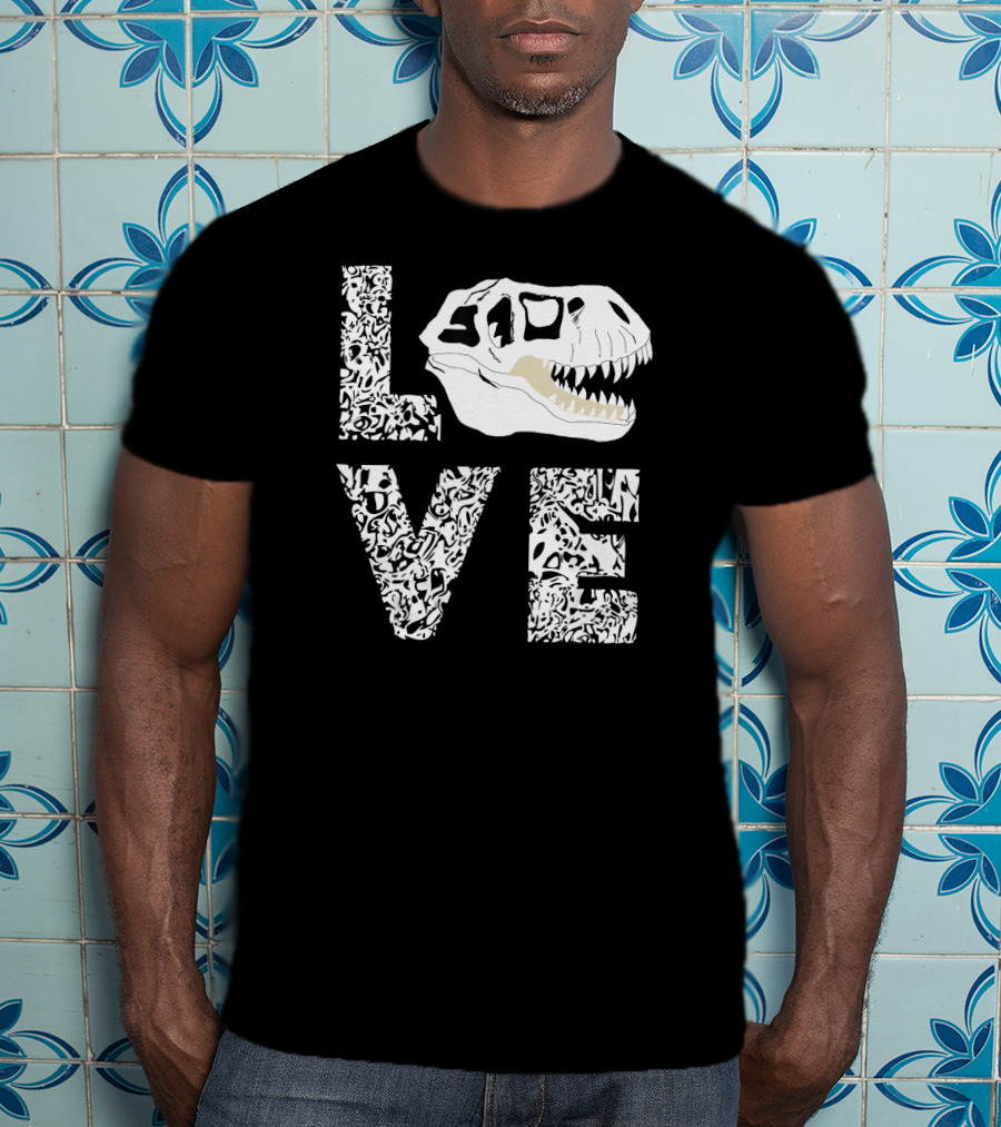 LOVE Fossil Hunting Rex Bone Hunter Dino Skull T-Shirt