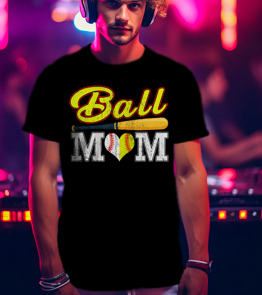 Ball Mom Softball Baseball Heart Bat T-Shirt