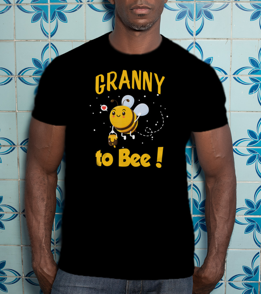 Granny To Bee Honeybee With Heart T-Shirt