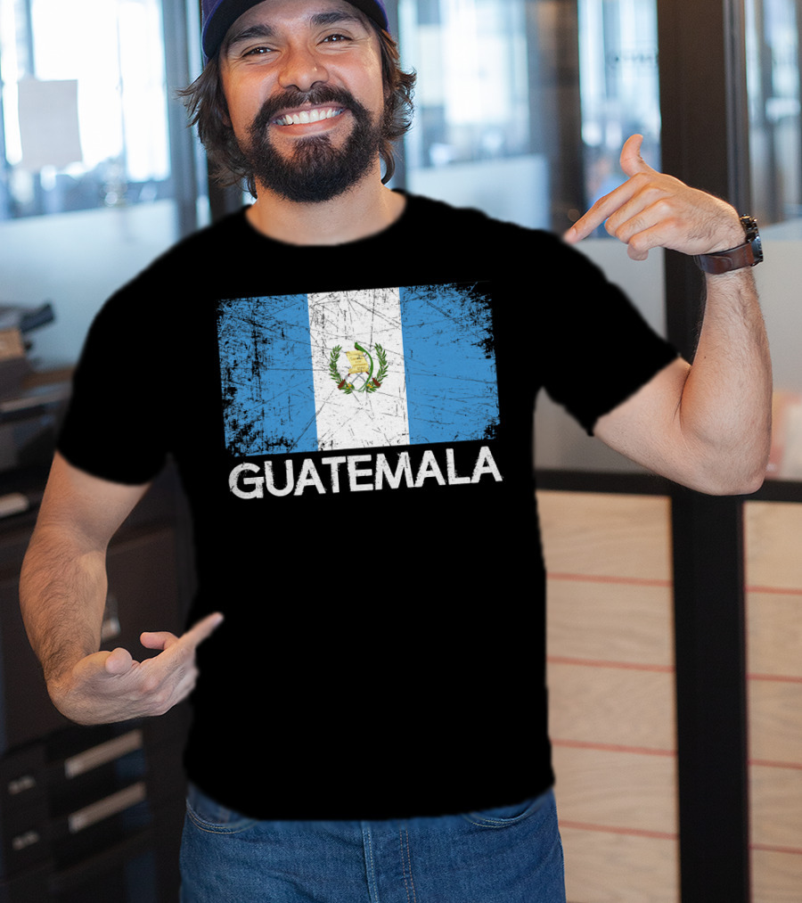 Vintage Guatemalan Flag Distressed Guatemala Emblem T-Shirt