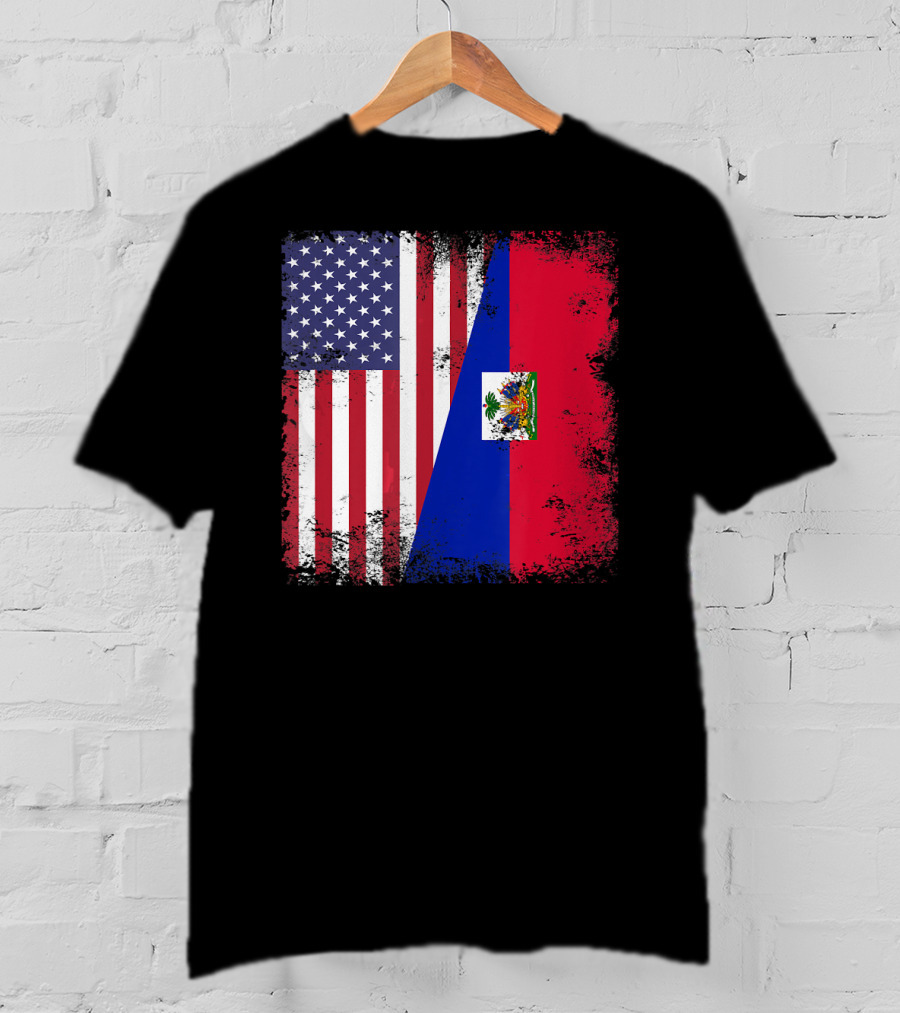 Half Haitian Flag Vintage Haiti U USA Grunge Style Flag Fusion T-Shirt