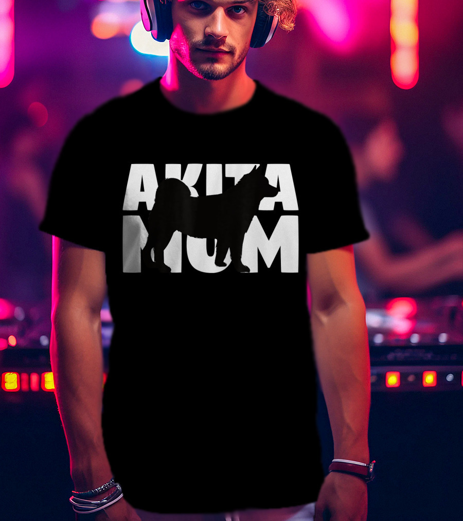 Akita Mom Akita Dog T-Shirt