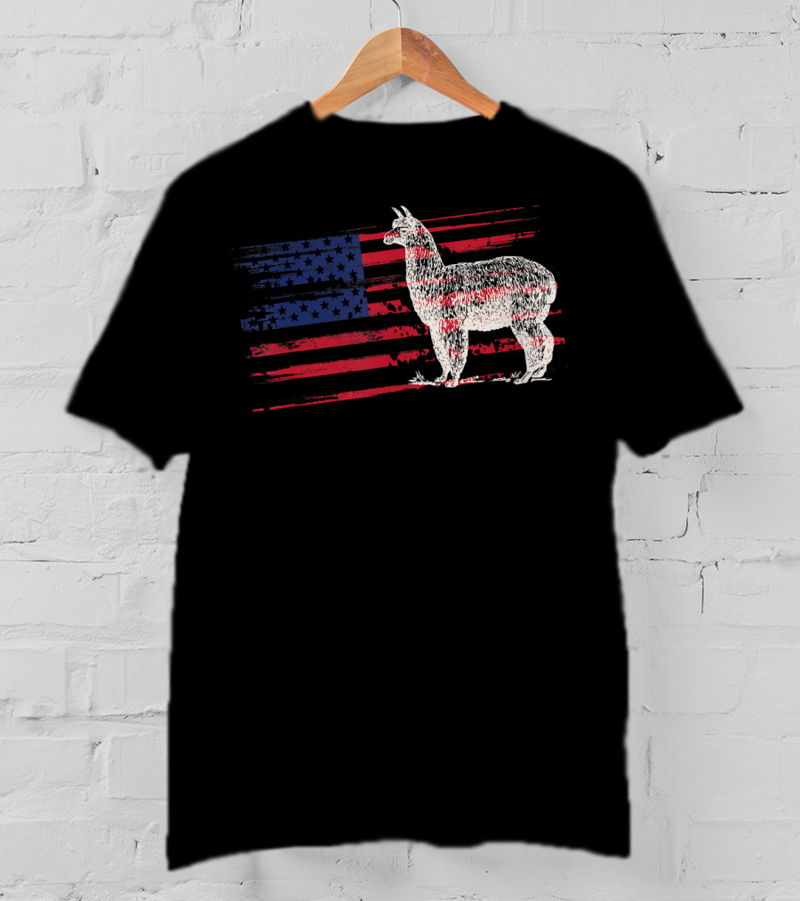 Alpaca Vicuna With US American Flag In Rustic T-Shirt