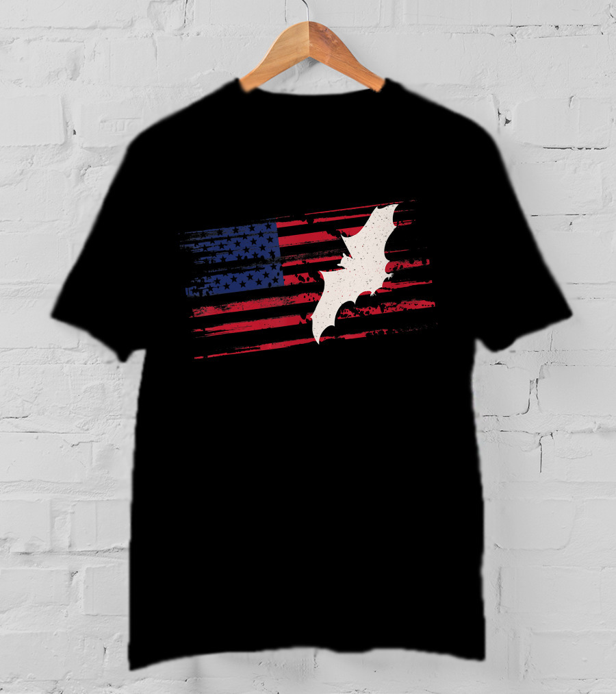 US American Flag Bat Silhouette Patriotic Flying Animal T-Shirt