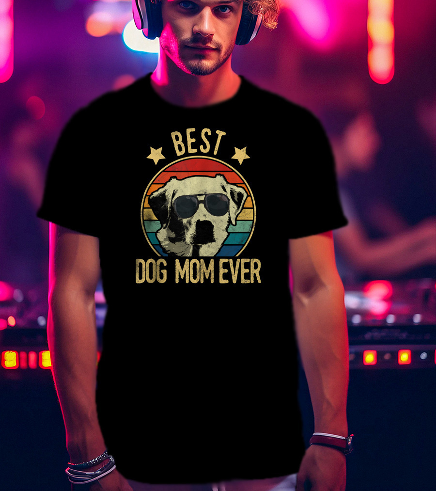 Best Dog Mom Ever Labrador Retrievers Retro Sunglasses T-Shirt