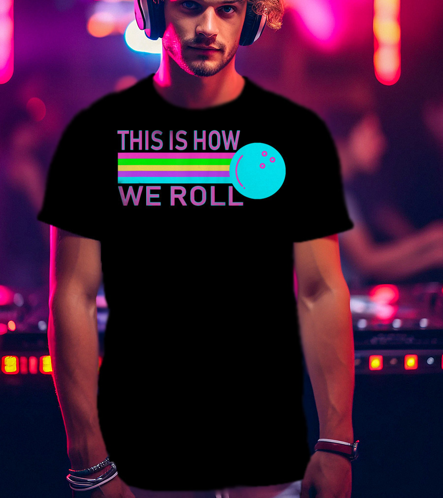 This Is How We Roll Vintage Classic Bowling Retro Bowling Ball Stripes T-Shirt
