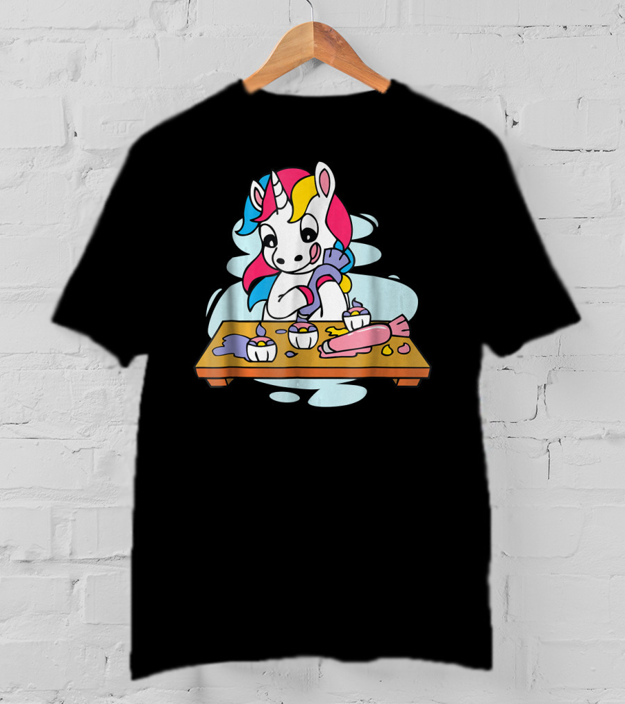 Unicorn Baking Cupcakes Cupcake Magic Baking Fun T-Shirt